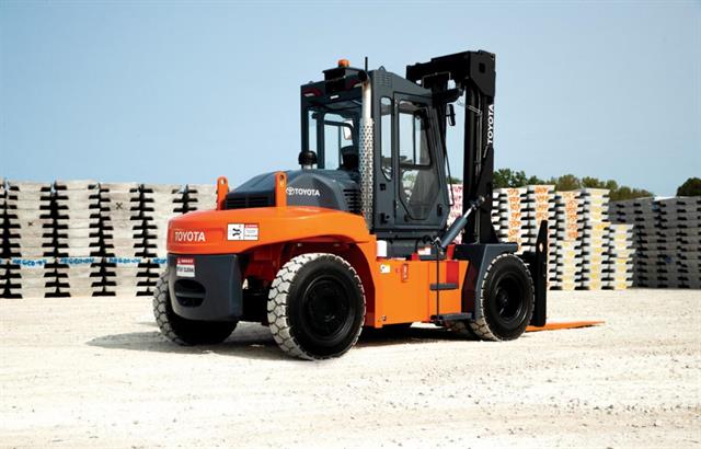 Toyota introduces high capacity core IC pneumatic forklift